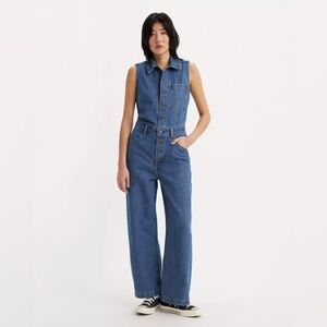 Levi's Sleeveless Jumpsuit